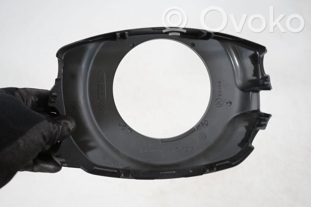 Steering wheel column trim (7)