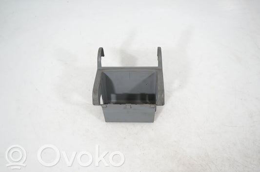 Other center console (tunnel) element