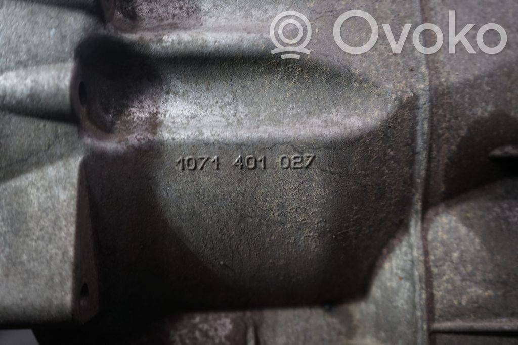 Automatic gearbox (9)