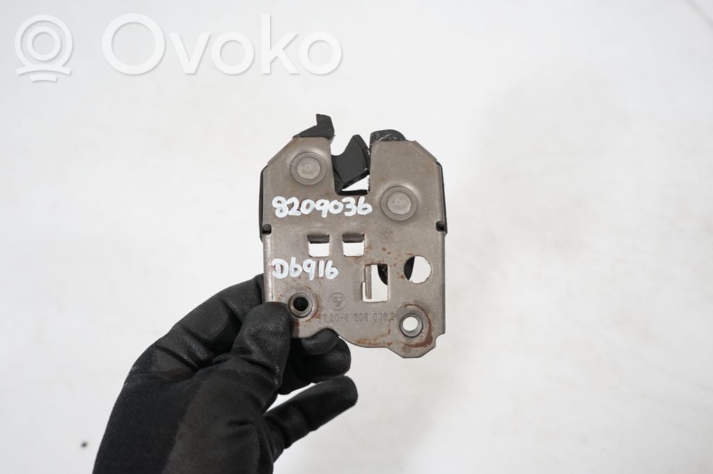 Seat back rest lock catch (8)