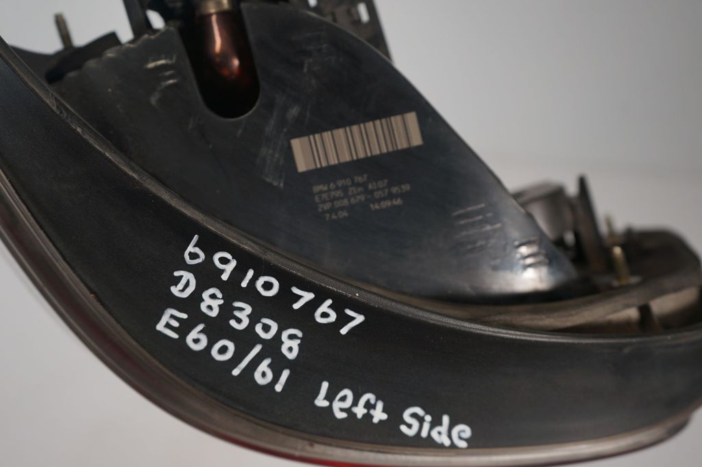 Rear/tail lights (9)