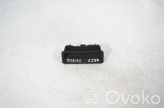 Dashboard lower bottom trim panel