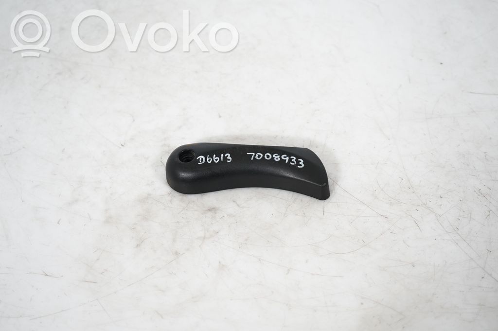 Engine bonnet (hood) release handle