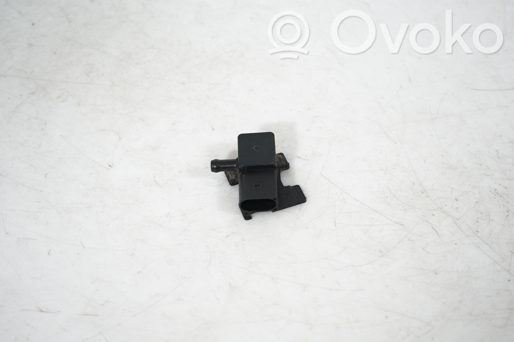 Exhaust gas pressure sensor (4)