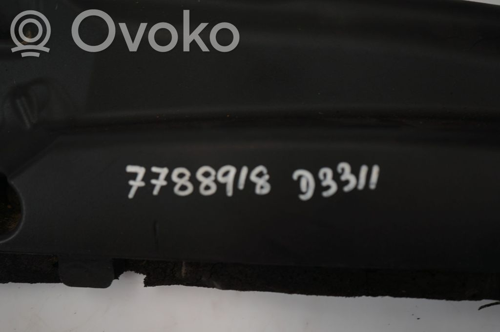 Engine cover (trim) (8)