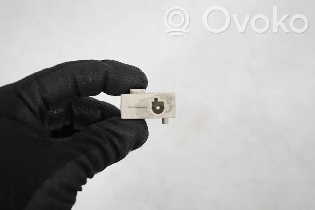 Aerial antenna amplifier (7)