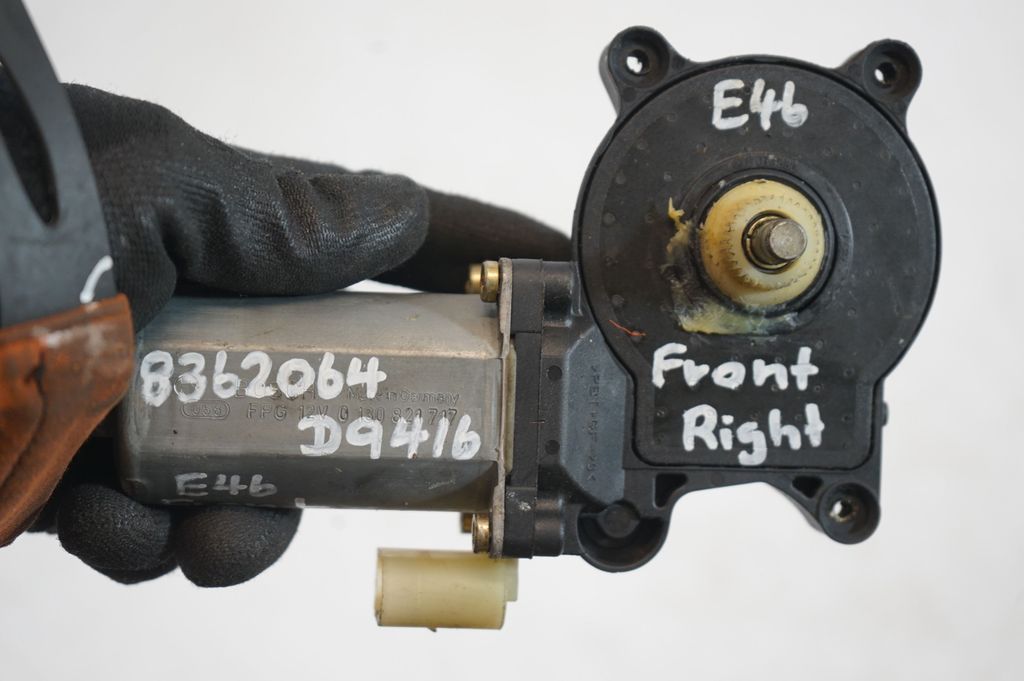 Front door window regulator motor (8)