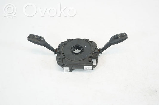 Wiper turn signal indicator stalk/switch