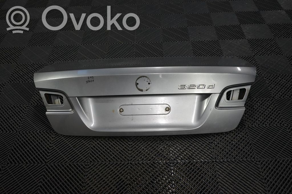 Tailgate/trunk/boot lid