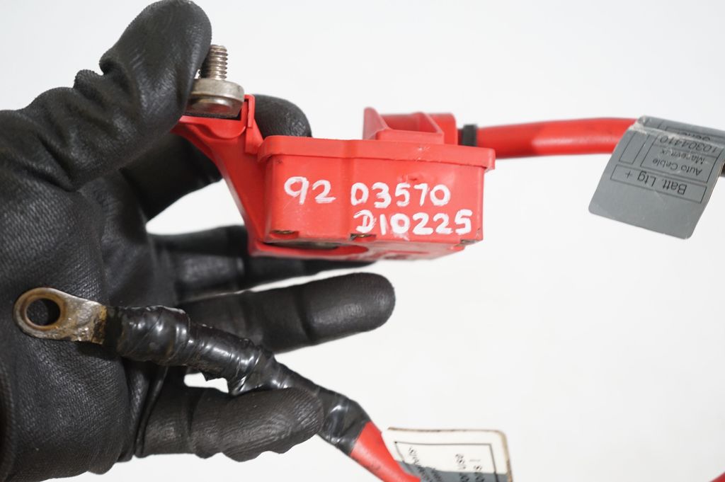 Positive cable (battery) (11)