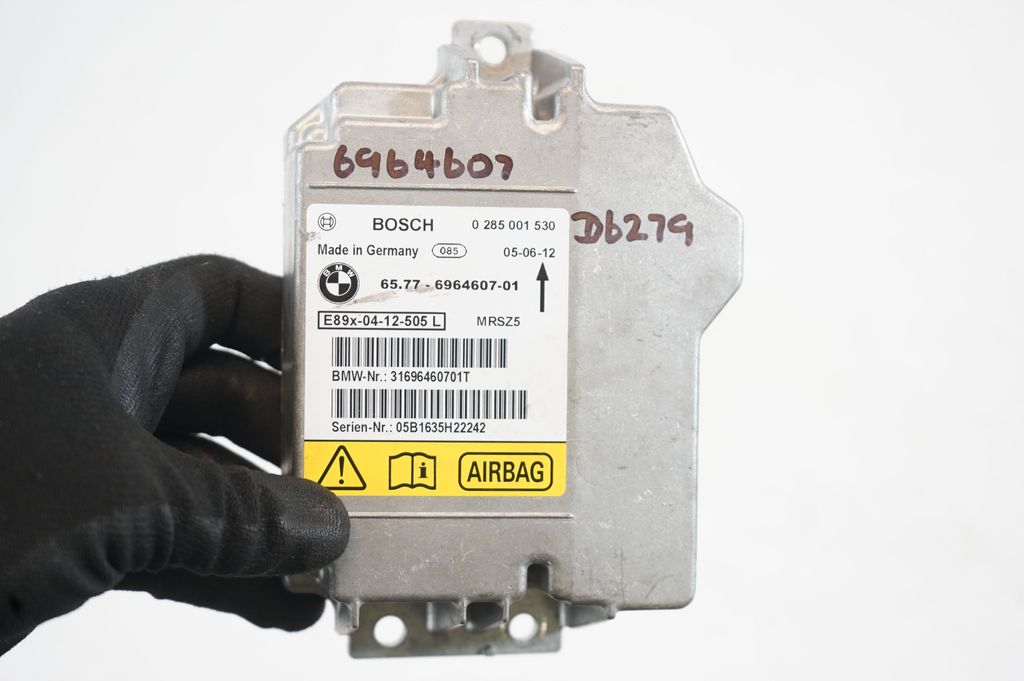 Airbag control unit/module (7)