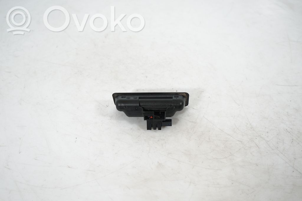 Dashboard lower bottom trim panel (3)