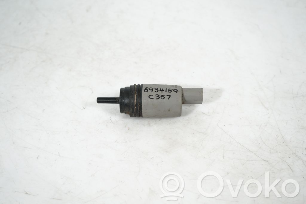 Windscreen/windshield washer pump