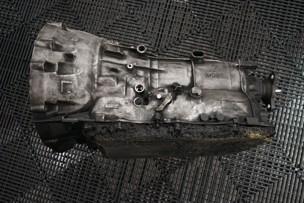 Automatic gearbox (16)