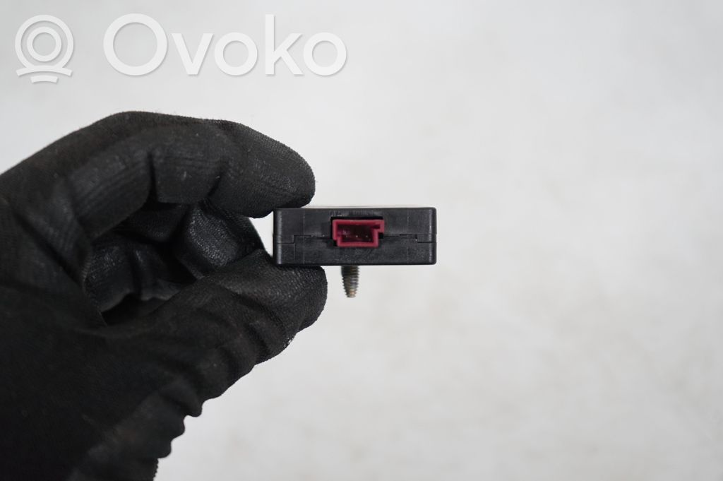 Aerial antenna amplifier (9)