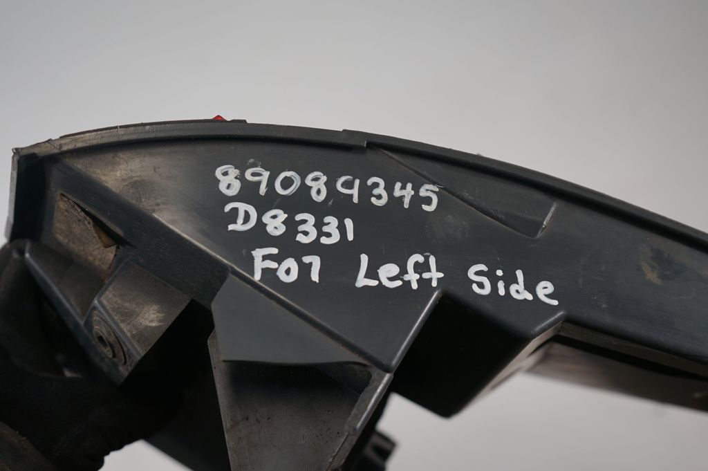 Rear/tail lights (7)