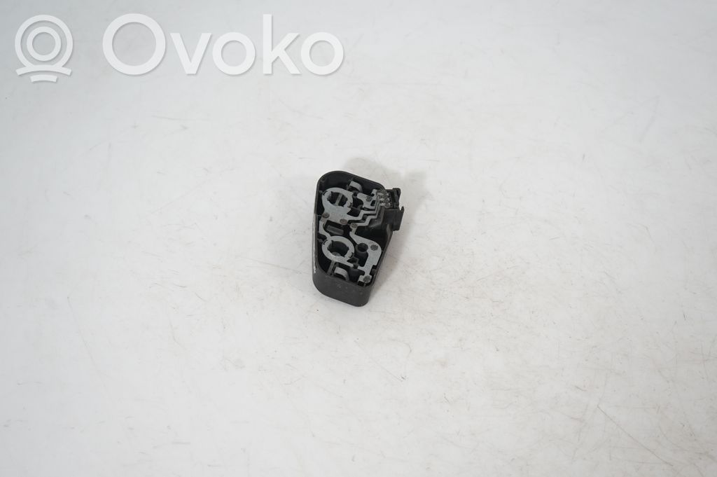 Tail light bulb cover holder (2)