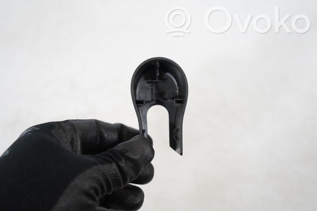 Rear wiper blade (6)