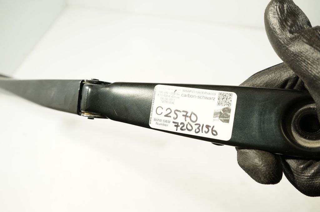 Windshield/front glass wiper blade (10)