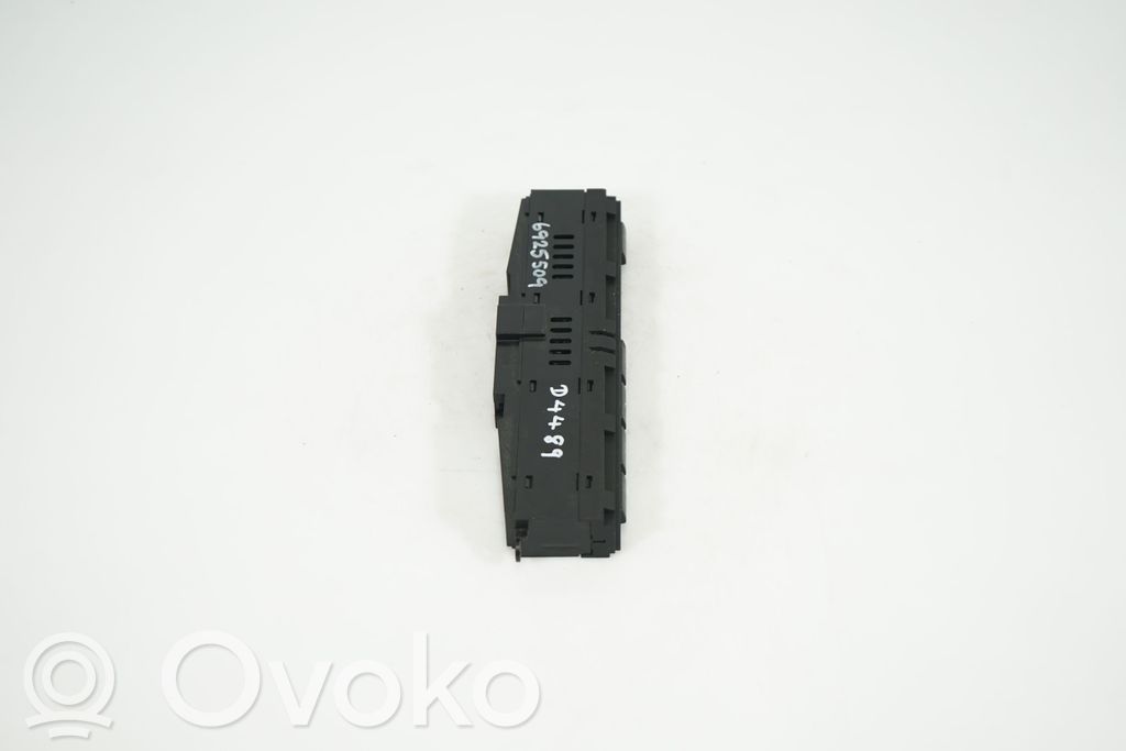 Ashtray (front) (2)