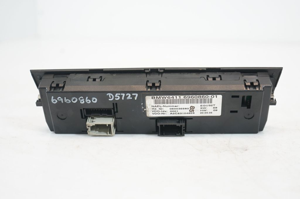 Climate control unit (9)