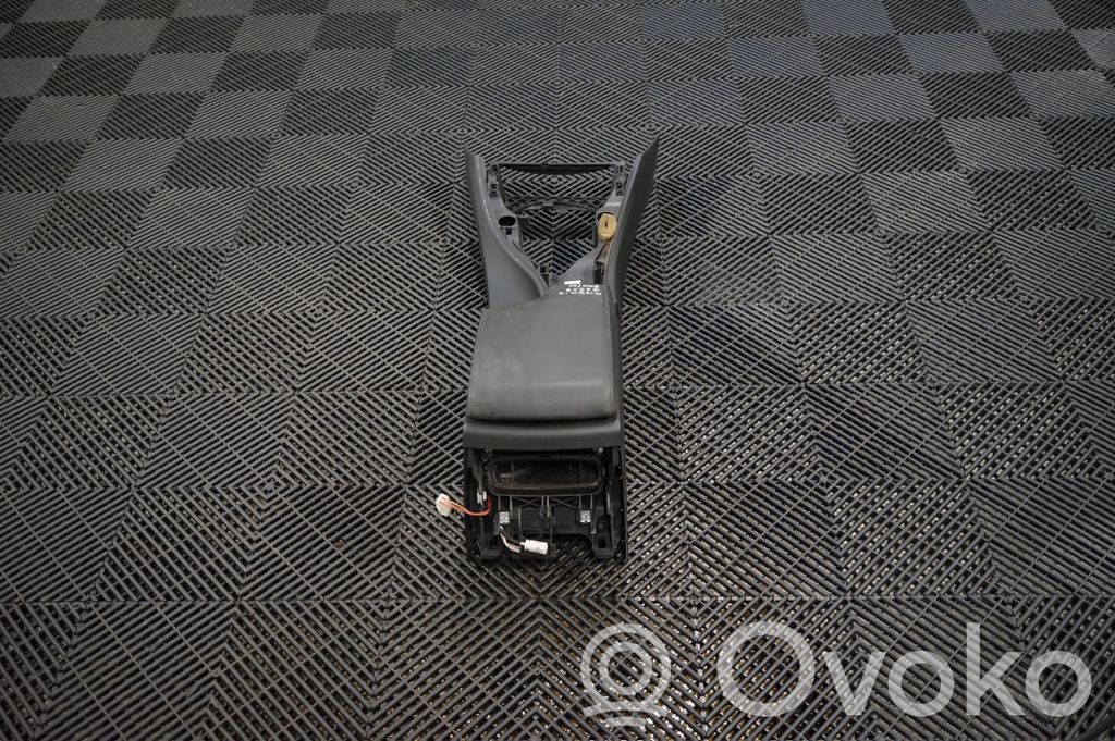 Center console (3)