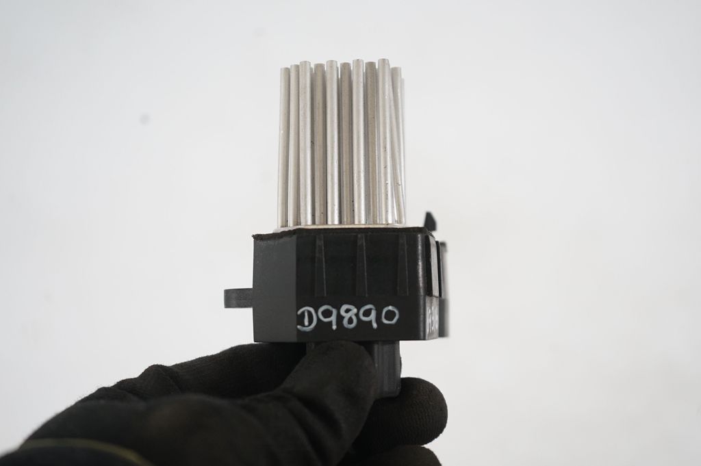 Heater blower motor/fan resistor (10)