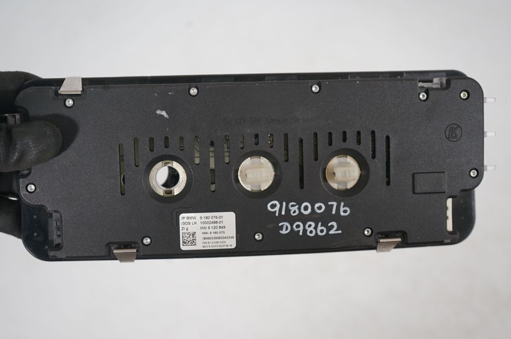 Front seat light (7)