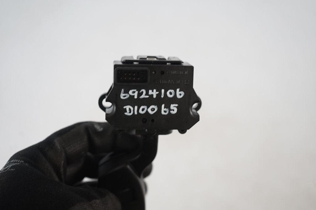 Wiper control stalk (8)