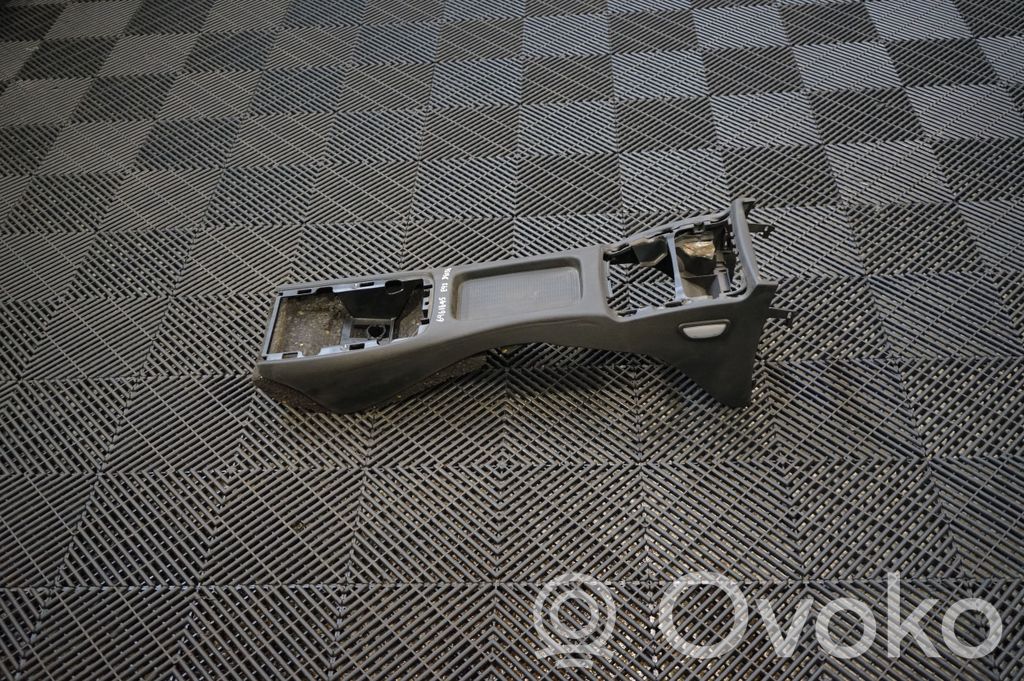 Center console (4)