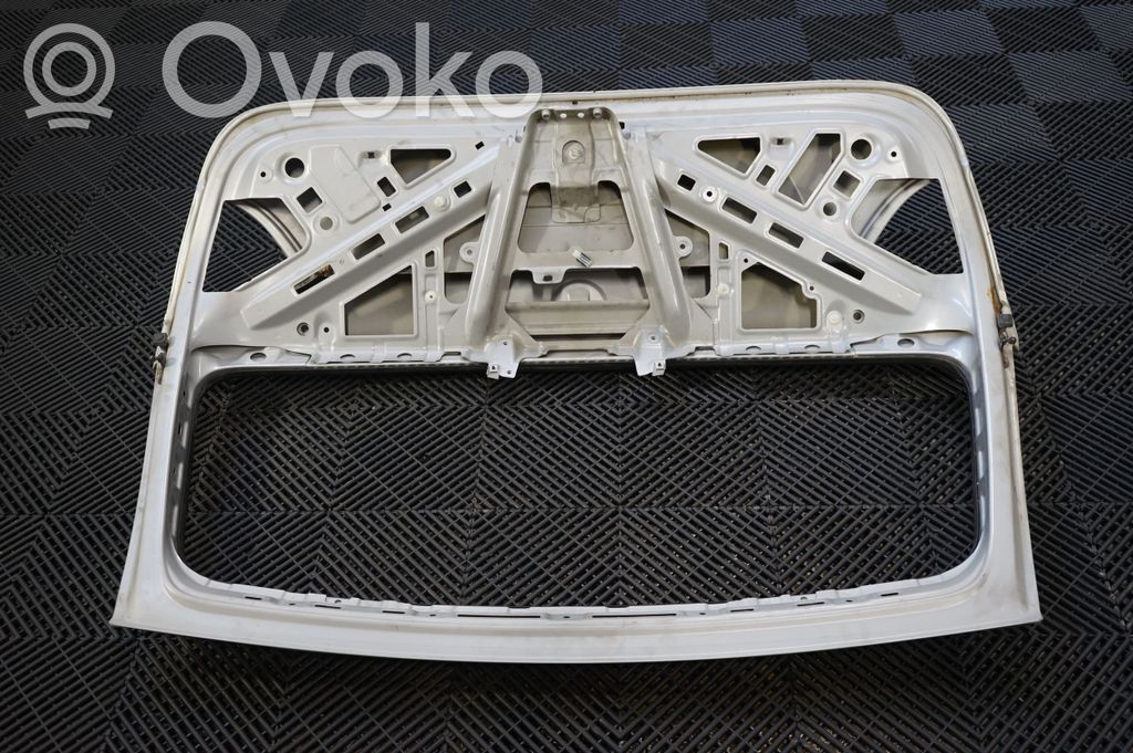 Tailgate/trunk/boot lid (5)