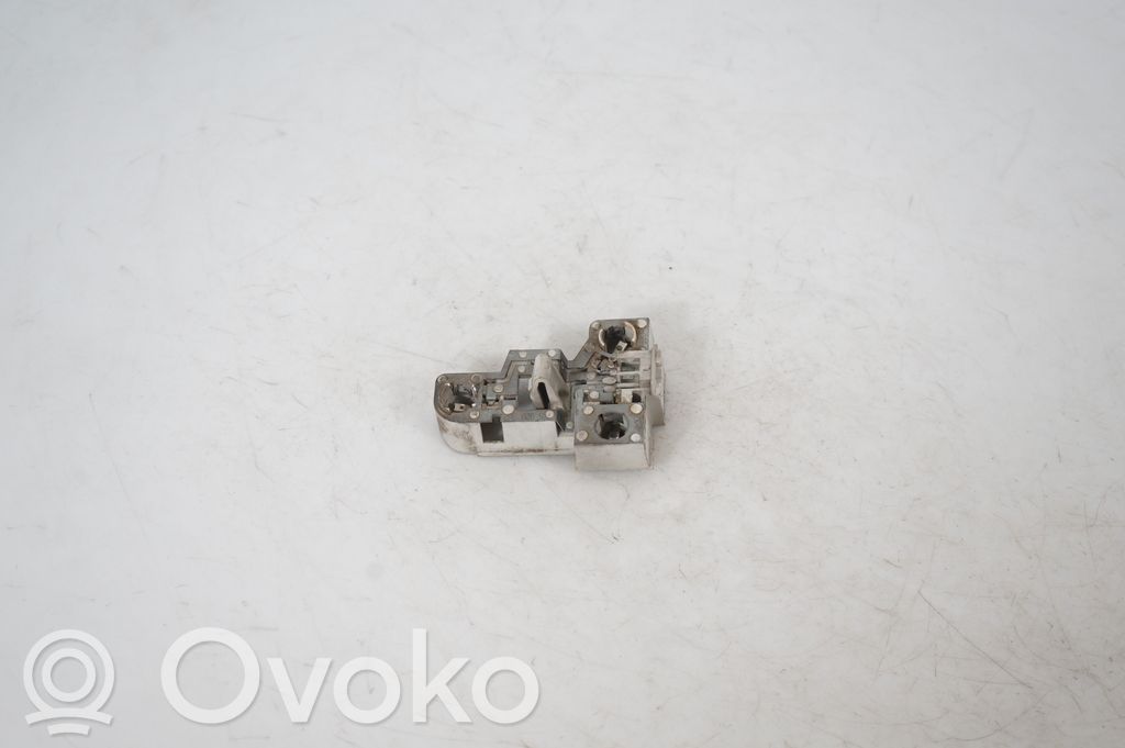 Tail light bulb cover holder