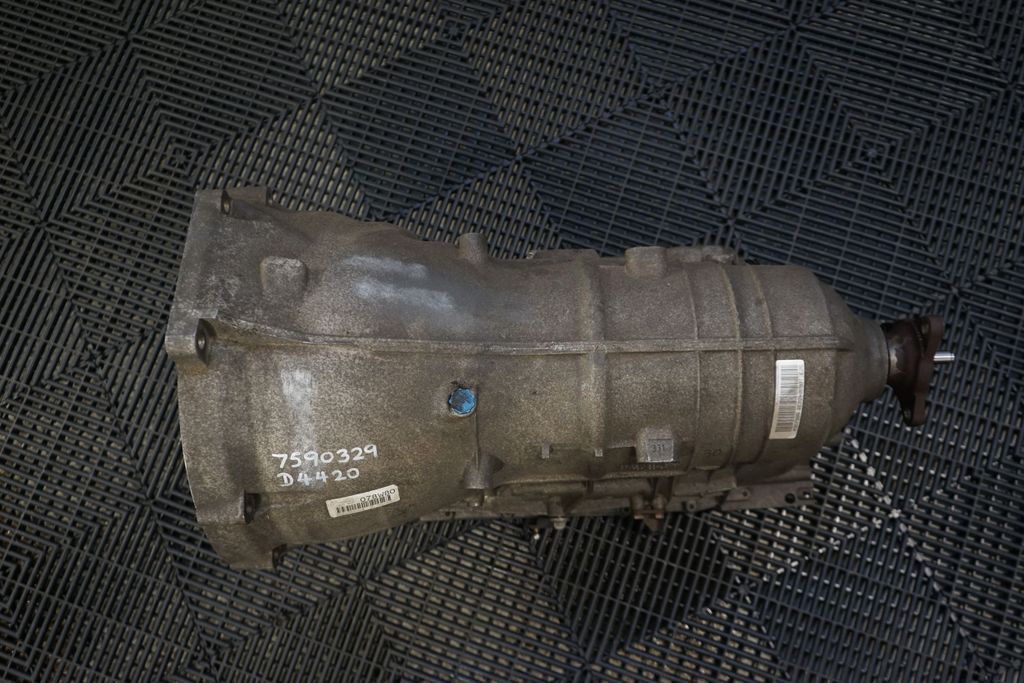 Automatic gearbox (17)