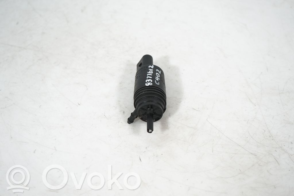 Windscreen/windshield washer pump (4)