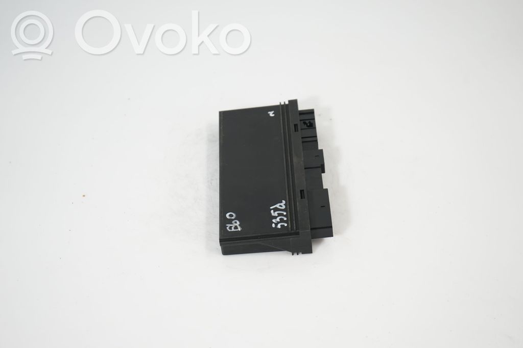 Comfort/convenience module (5)