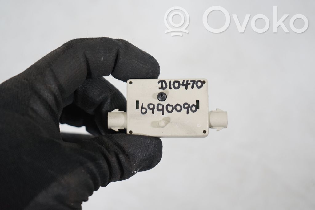 Aerial antenna amplifier (9)