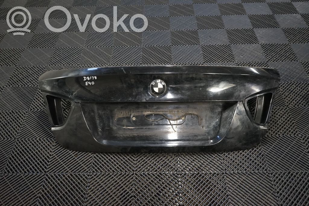 Tailgate/trunk/boot lid