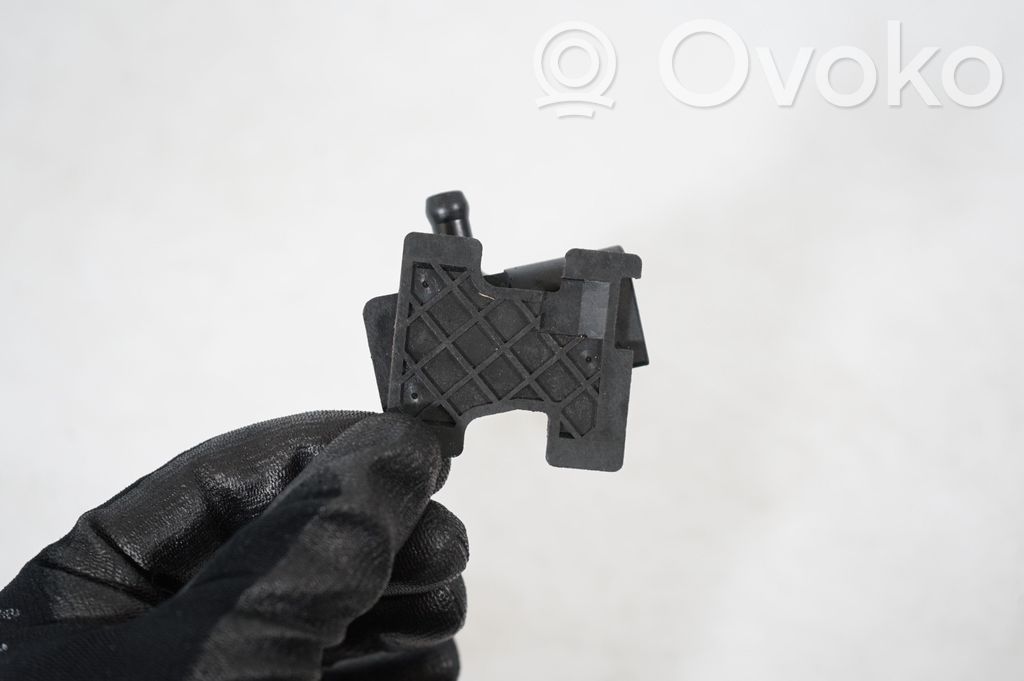 Exhaust gas pressure sensor (7)