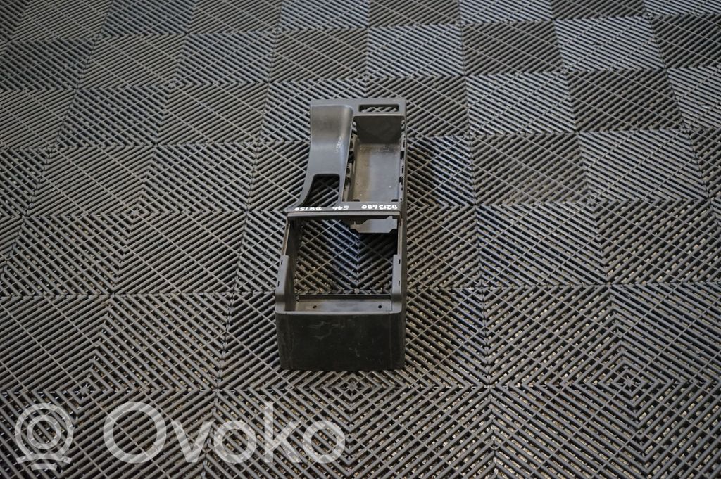 Center console (3)