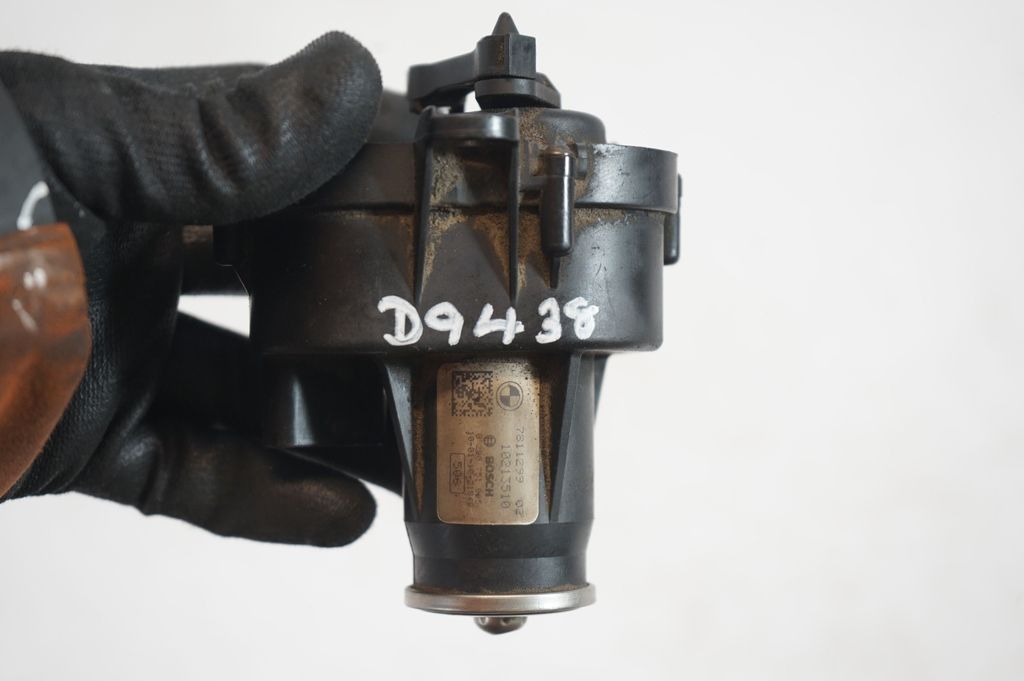 Intake manifold valve actuator/motor (9)