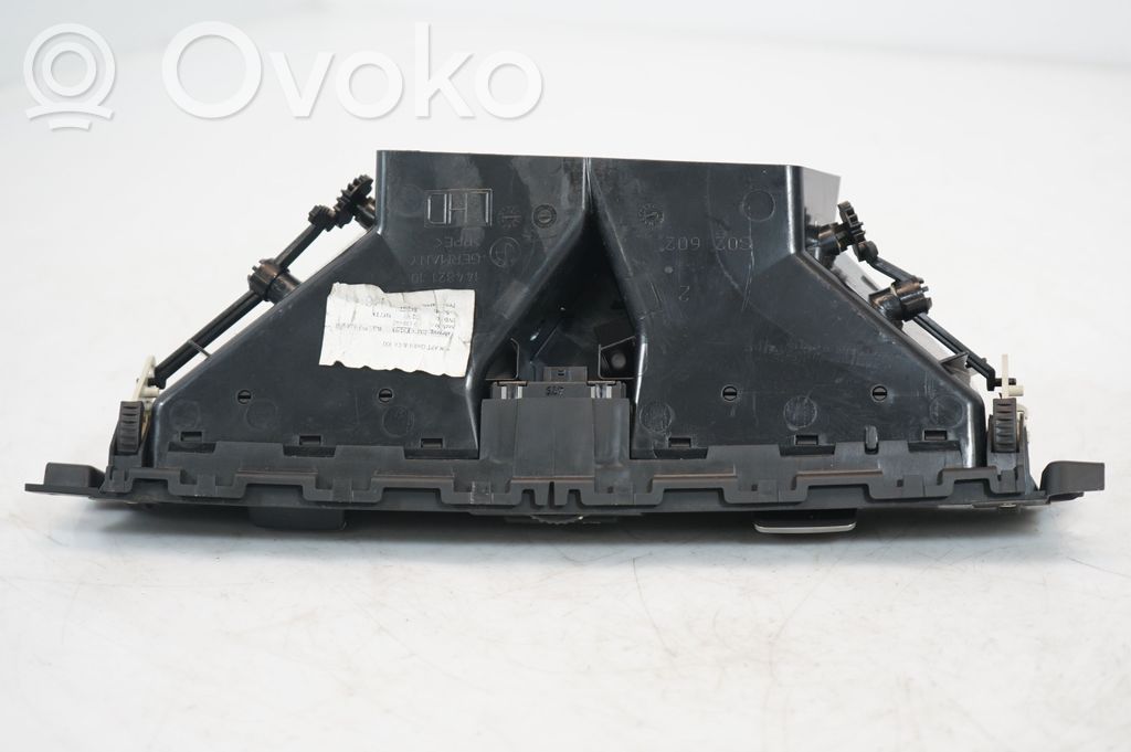 Dash center air vent grill (9)