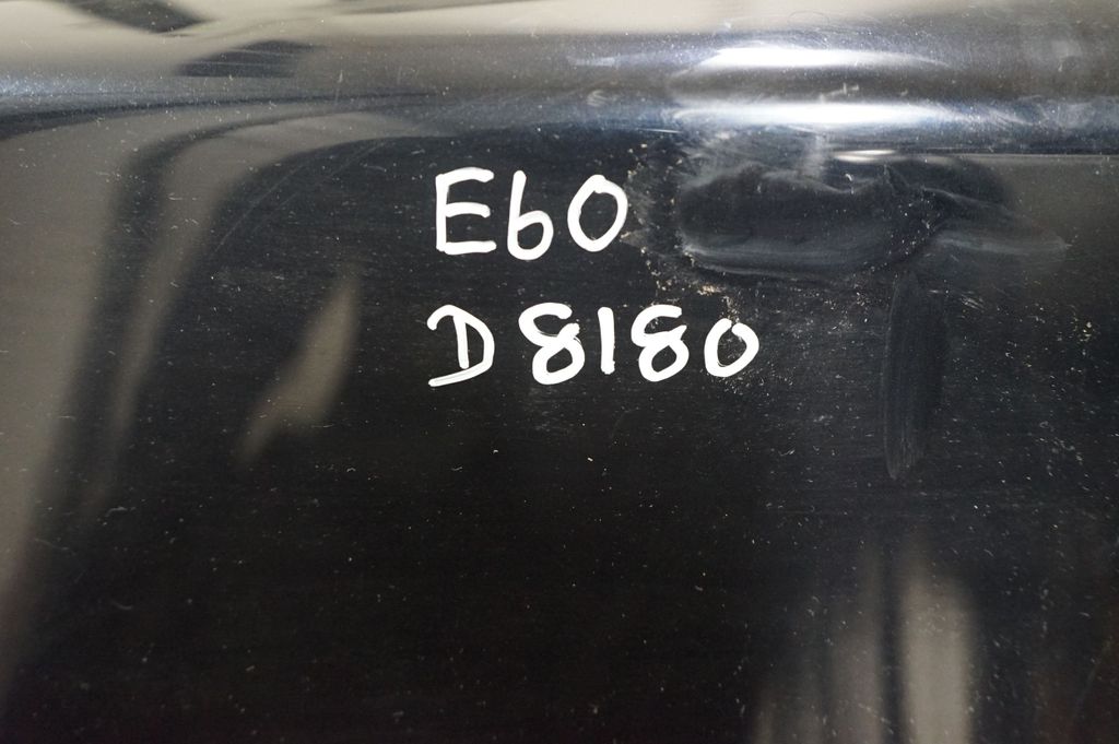 Tailgate/trunk/boot lid (6)