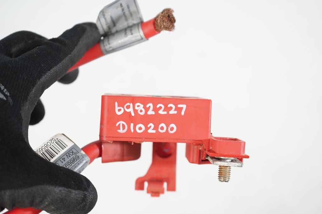 Positive cable (battery) (8)