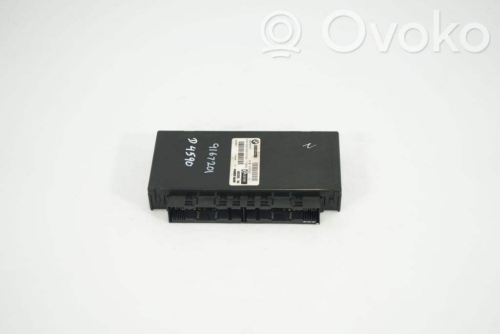 Comfort/convenience module (6)