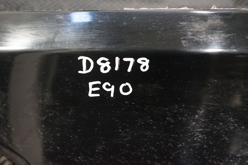 Tailgate/trunk/boot lid (6)