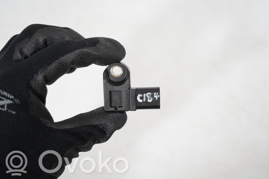 Air pressure sensor (7)