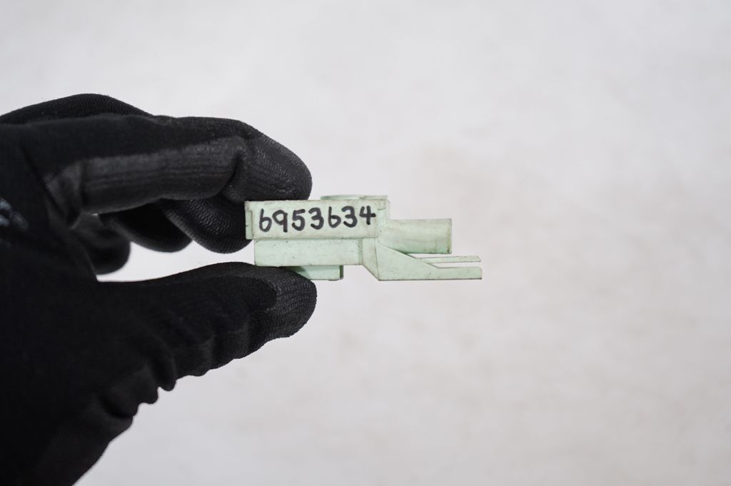 Airbag deployment crash/impact sensor (8)