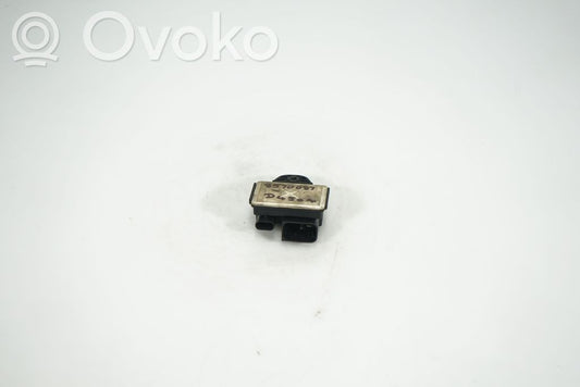 Glow plug pre-heat relay