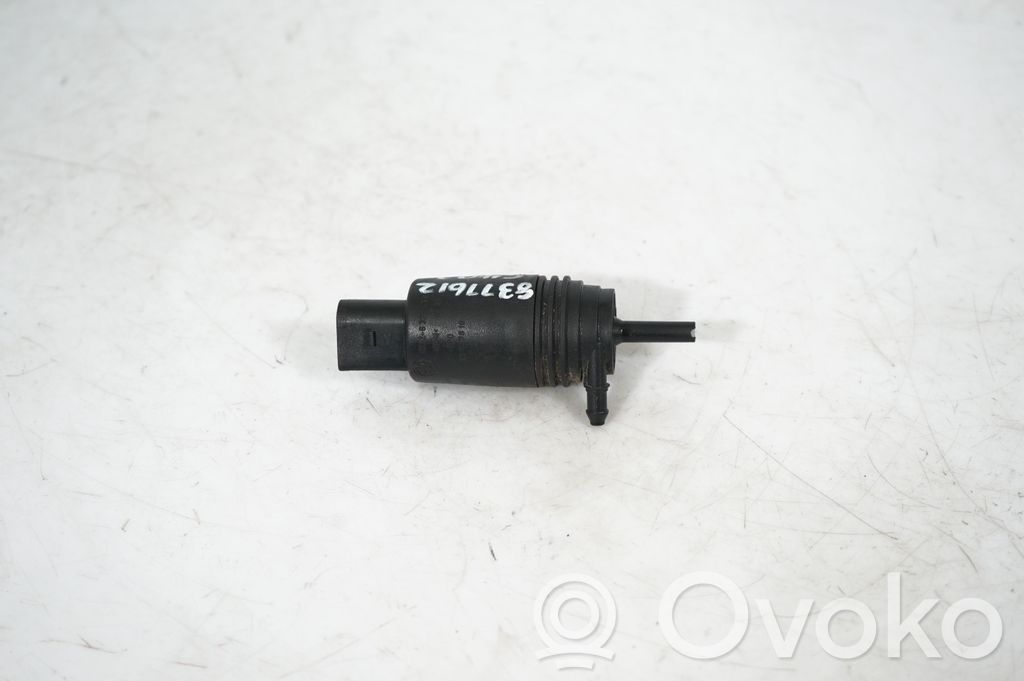 Windscreen/windshield washer pump (3)