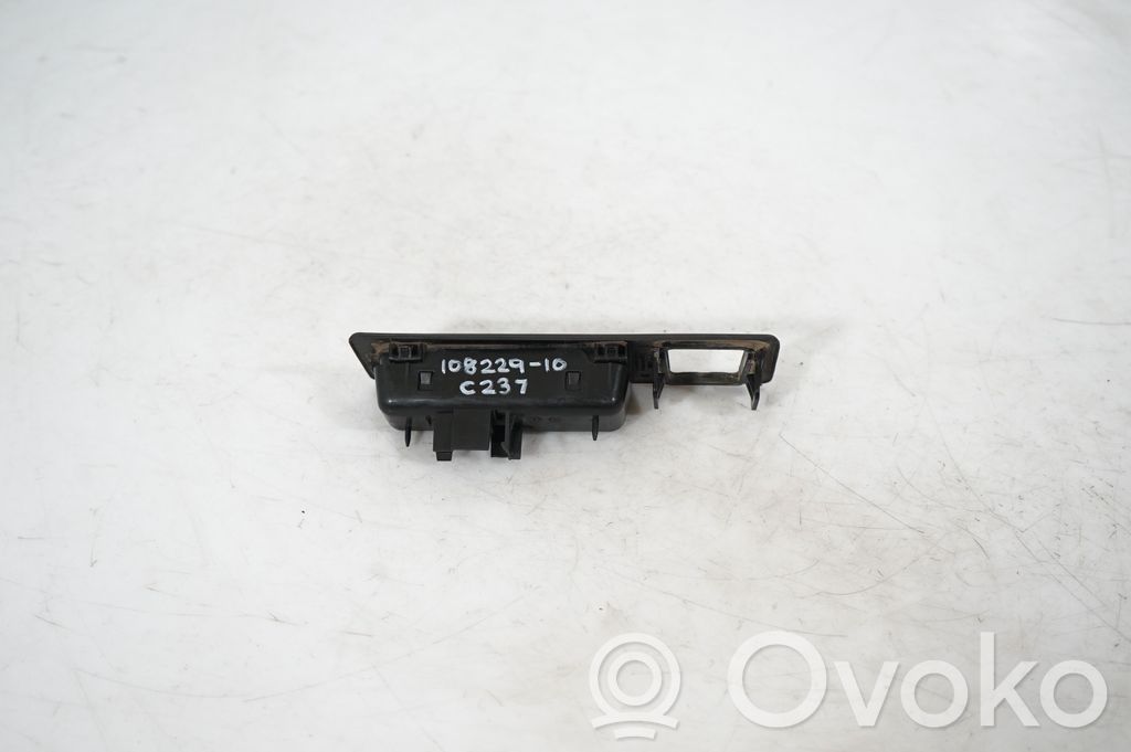 Dashboard lower bottom trim panel (3)